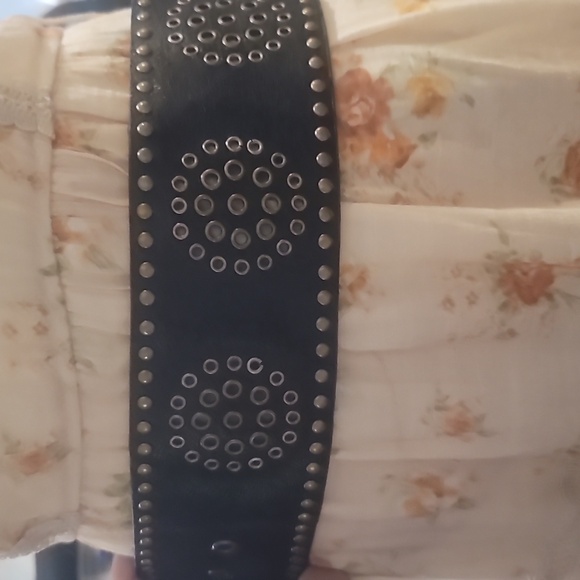 vintage oversized Black Gold Studded grommet Belt bohemian - Picture 2 of 6